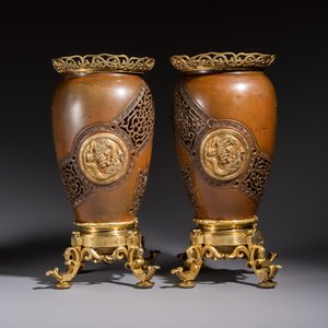 A pair of Belgian bronze and ormolu-mounted Japonism vases, Compagnie des Bronzes de Bruxelles, 19th C. — photo 4