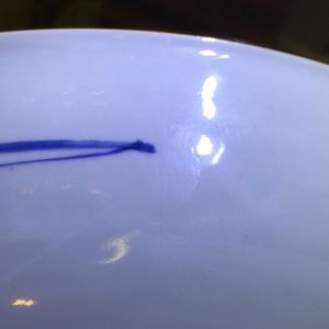 A pair of blue and white Chinese porcelain peony scroll dishes, Kangxi, 18th C. — photo 9