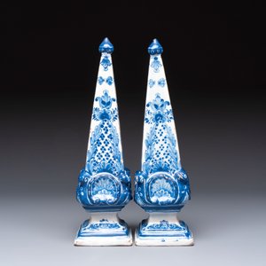 A pair of blue and white Delftware obelisks, probably France, 18th C. — 照片 2