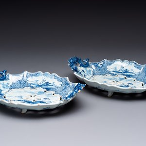 A pair of blue and white Dutch Delft strainers, 18th C. — photo 1
