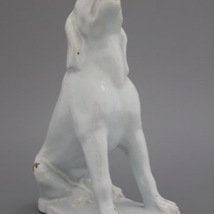 A pair of Brussels faience white figures of dogs, 18th C. — 照片 1