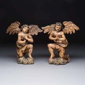 A pair of carved and gilt-polychromed wooden winged angels — photo 2