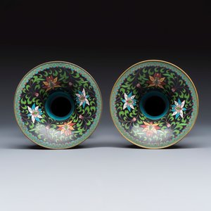 A pair of Chinese archaistic cloisonné vases with floral design — photo 6