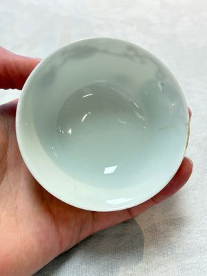 A pair of Chinese armorial cups and saucers with the arms of 'Van Reverhorst' for the Dutch market, Qianlong, ca. 1745 — 照片 11