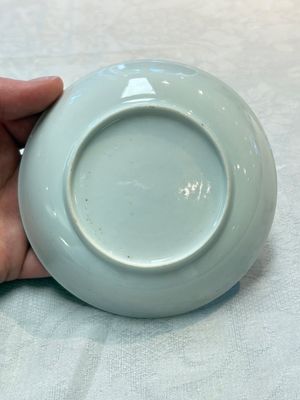 A pair of Chinese armorial cups and saucers with the arms of 'Van Reverhorst' for the Dutch market, Qianlong, ca. 1745 — 照片 16