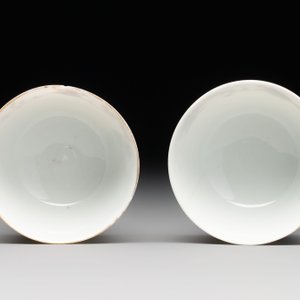 A pair of Chinese armorial cups and saucers with the arms of 'Van Reverhorst' for the Dutch market, Qianlong, ca. 1745 — 照片 8