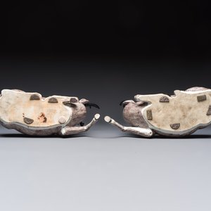 A pair of Chinese aubergine-glazed models of recumbent deer, 18/19th C. — foto 9