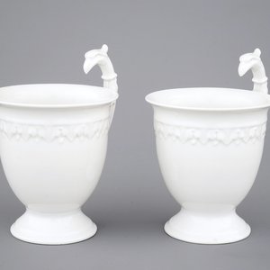 A pair of Chinese blanc de Chine porcelain cups, 19/20th C. — photo 1