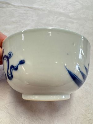 A pair of Chinese blue and white 'Bleu de Hue' bowls with phoenix and scroll design, Noi Phu 內府 mark, 19th C. — photo 14