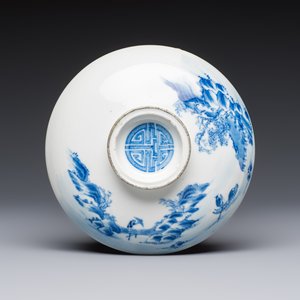 A pair of Chinese blue and white 'Bleu de Hue' covered bowls with landscape design, Phong Vu Quy Chu 風雨歸舟 marks, 19th C. — photo 8