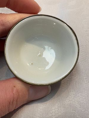 A pair of Chinese blue and white 'Bleu de Hue' cups with calligraphy for the Vietnamese market, 19th C. — foto 10