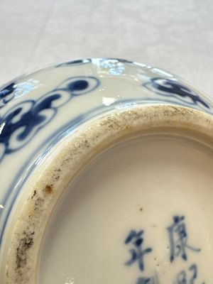 A pair of Chinese blue and white 'Buddhist Lions' triple gourd vases on reticulated wooden stands, 19th C. — photo 31