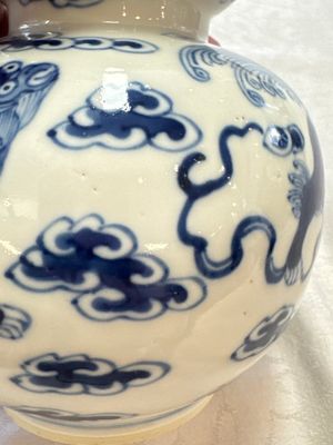 A pair of Chinese blue and white 'Buddhist Lions' triple gourd vases on reticulated wooden stands, 19th C. — photo 34