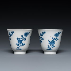 A pair of Chinese blue and white cups and saucers, Chenghua mark, Kangxi — 照片 7