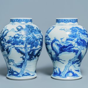A pair of Chinese blue and white 'deer and crane' vases, Kangxi — 照片 3