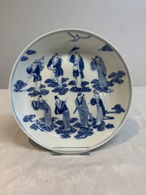 A pair of Chinese blue and white 'Eight Immortals' plates, Kangxi mark, 19th C. — photo 2