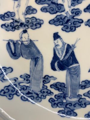 A pair of Chinese blue and white 'Eight Immortals' plates, Kangxi mark, 19th C. — photo 6