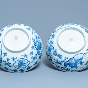 A pair of Chinese blue and white 'fishermen' bowls, Qianlong — 照片 6