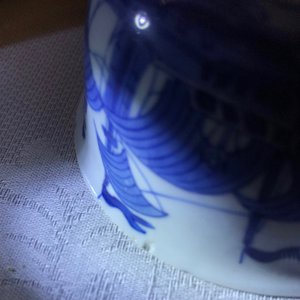 A pair of Chinese blue and white French market cups and saucers with texts, Kangxi — photo 17