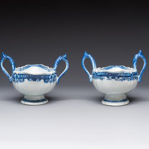 A pair of Chinese blue and white handled sauce boats and stands with pagodas along a river, Qianlong — photo 4