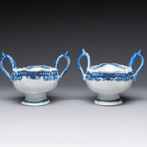 A pair of Chinese blue and white handled sauce boats and stands with pagodas along a river, Qianlong — photo 6