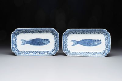 A pair of Chinese blue and white 'herring' dishes, Qianlong