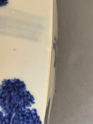A pair of Chinese blue and white hexagonal 'mountainous landscape' vases, 19th C. — 照片 20