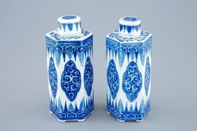 A pair of Chinese blue and white hexagonal tea caddies and covers, Kangxi