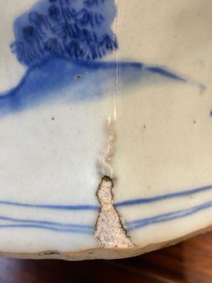 A pair of Chinese blue and white hexagonal vases, Transitional period — photo 15