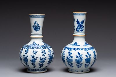 A pair of Chinese blue and white hookah bases with floral design, Kangxi