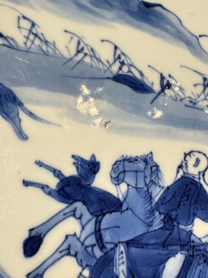 A pair of Chinese blue and white 'Hunting' plates, Chenghua marks, Kangxi — photo 17