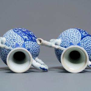 A pair of Chinese blue and white Islamic market jugs, Kangxi — 照片 7