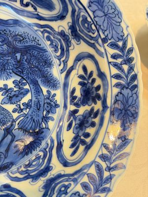 A pair of Chinese blue and white 'Klapmuts' bowls with deer design, Wanli — photo 4