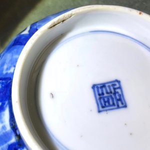 A pair of Chinese blue and white lobed phoenix bowls, Kangxi — photo 18