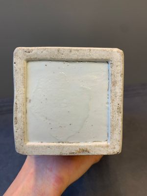 A pair of Chinese blue and white 'Long Eliza' square flasks, Kangxi — photo 15