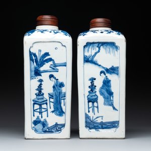 A pair of Chinese blue and white 'Long Eliza' square flasks, Kangxi — photo 4