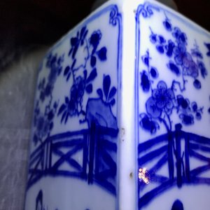 A pair of Chinese blue and white 'Long Eliza' square tea caddies, Yu mark, Kangxi — photo 19
