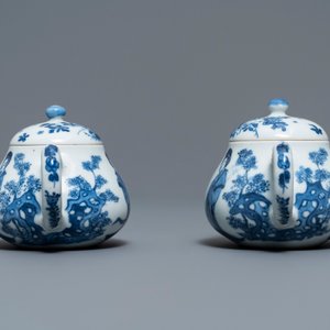 A pair of Chinese blue and white 'Long Eliza' teapots, 'Qing Yu Tang Zhi' mark, Kangxi — photo 3