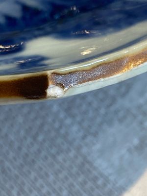 A pair of Chinese blue and white lotus-shaped 'leopard' dishes, Kangxi — photo 10