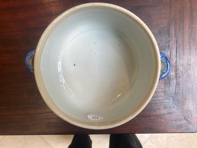 A pair of Chinese blue and white miniature chocolate jugs and three tureens, Qianlong — 照片 7