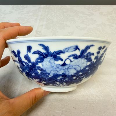 A pair of Chinese blue and white 'Poppy' bowls — foto 14