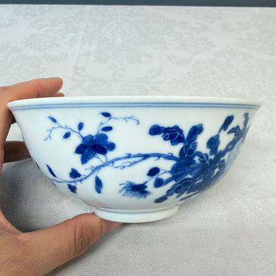 A pair of Chinese blue and white 'Poppy' bowls — foto 17