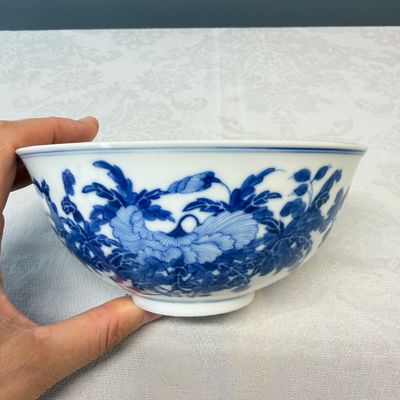 A pair of Chinese blue and white 'Poppy' bowls — foto 2