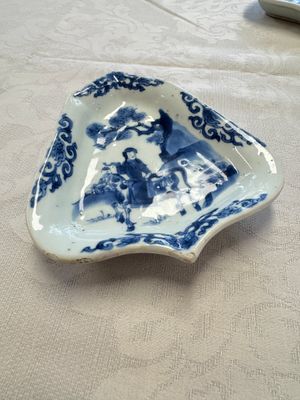 A pair of Chinese blue and white 'Rider on Horseback' sweetmeat dishes, Kangxi — photo 26