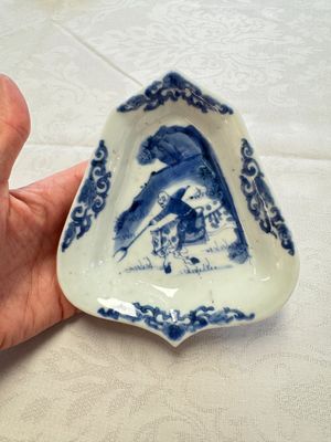 A pair of Chinese blue and white 'Rider on Horseback' sweetmeat dishes, Kangxi — photo 27