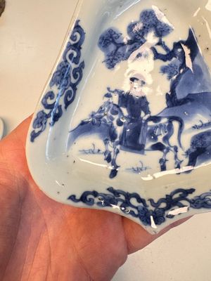 A pair of Chinese blue and white 'Rider on Horseback' sweetmeat dishes, Kangxi — photo 7