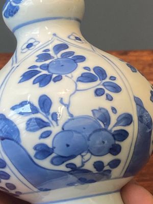 A pair of Chinese blue and white rosewater sprinklers for the Islamic market, Kangxi — photo 20