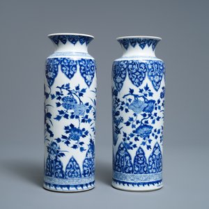 A pair of Chinese blue and white rouleau vases, Kangxi — 照片 4