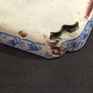 A pair of Chinese blue and white square trays in Canton enamel, 18th C. — 照片 10