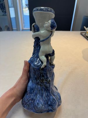 A pair of Chinese blue and white stands after Meissen example, Qianlong — photo 2
